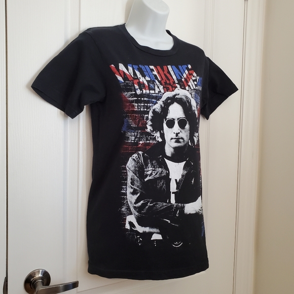 🎉3/$39 John Lennon Working Class Hero Tee - Picture 4 of 9